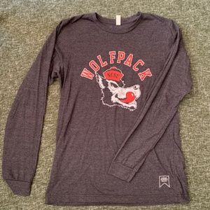 **VINTAGE** NCSU Tuffy Long Sleeve Size M